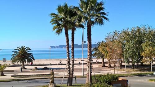 Lido Apartment | Orange Sunset, seaview & beach front