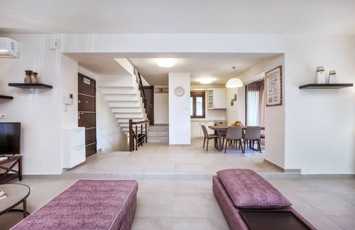 Kassandra Villa | Orange Tree Villas