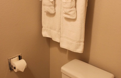 Orange Hotel | Orange Tustin Inn