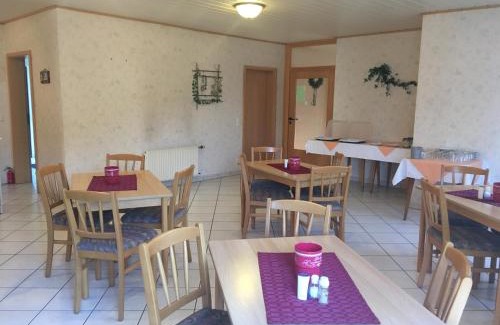 Guckingen House | Oranienblick