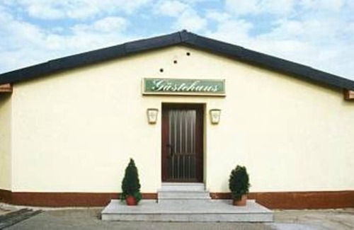 Guckingen House | Oranienblick