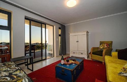 Yzerfontein Apartment | Orca House