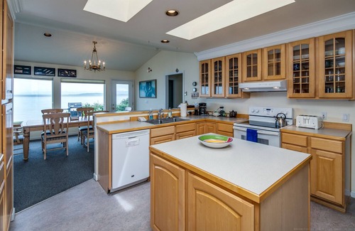 Eastsound House | Orcas Island, Mt. Baker Beach House, #289