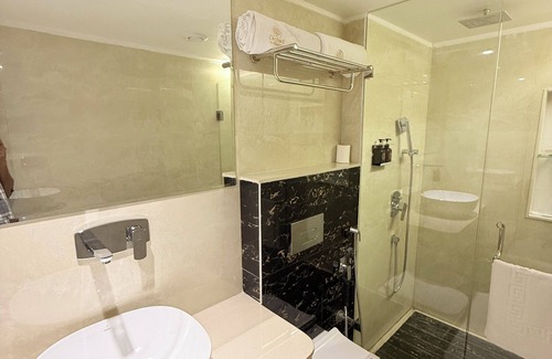 Maharana Pratap Nagar Hotel | Orchard Bliss Bhopal