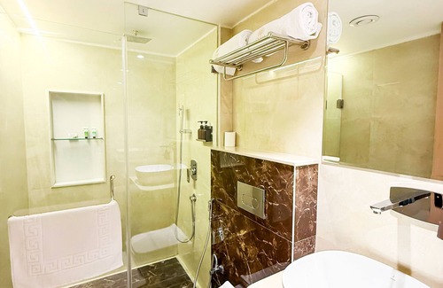 Maharana Pratap Nagar Hotel | Orchard Bliss Bhopal