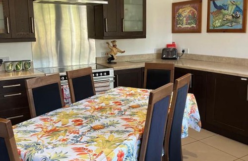 Montrose House | Orchard Cottage