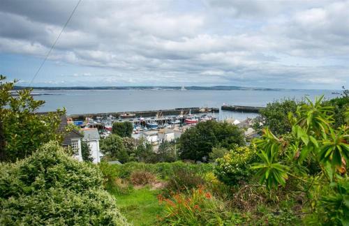 Newlyn House | Orchard Cottage