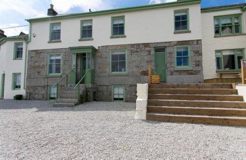 Newlyn House | Orchard Cottage