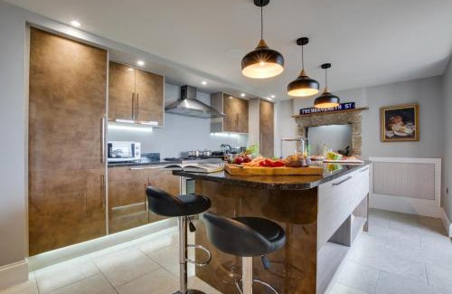Newlyn House | Orchard Cottage