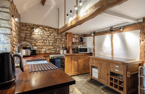 Broadway House | Orchard Cottage, Lovely Home near Broadway