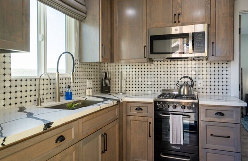 Paso Robles House | Orchard House - Country setting for a get away gathering!