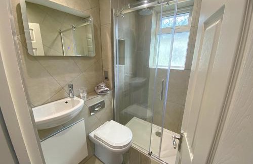 Swindon Bed & Breakfast | Orchard House