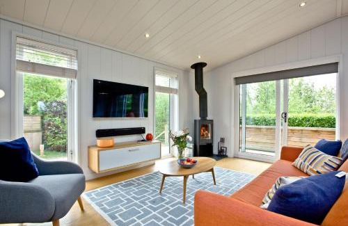 Cheddar House | Orchard Lodge, Strawberryfield Park