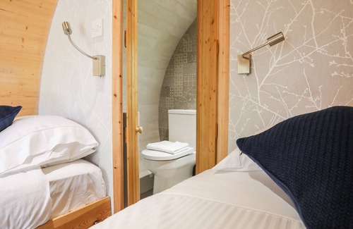 Corwen Cottage | ORCHARD POD, pet friendly, country holiday cottage in Corwen