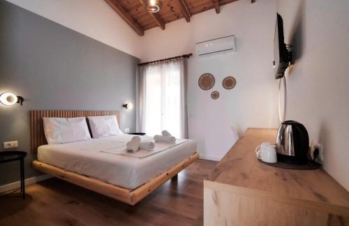 Himare Apartment | Orchard Retreat