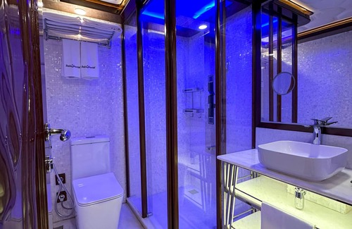 Dubai Marina Hotel | Orchid Overnight Superyacht