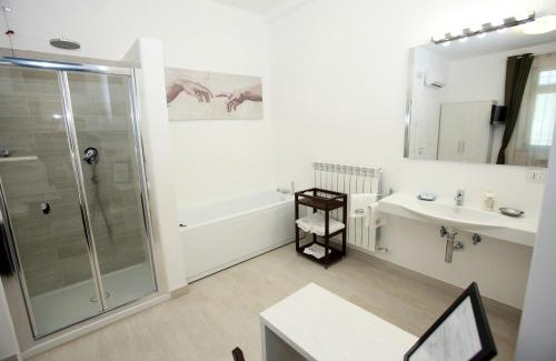 Civitanova Marche Bed & Breakfast | Orchidea Rooms & Suites