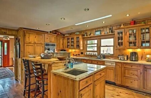 Arkville House | Orenda: Catskill Ski Mountain Retreat w/Private Pool