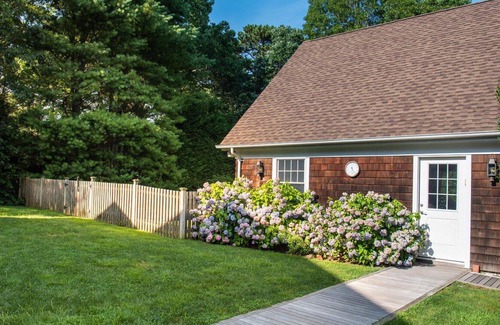 Wainscott Woods House | Organic Modern meets Boho-style home with private pool, pool house,...