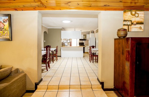 Cape Town Bed & Breakfast | Oria Lodge - Summer Greens