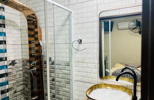 Kimberley House | Orient Guest House