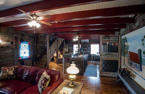 Lawrenceburg Cabin | Original Circa 1818 Oak Lodge