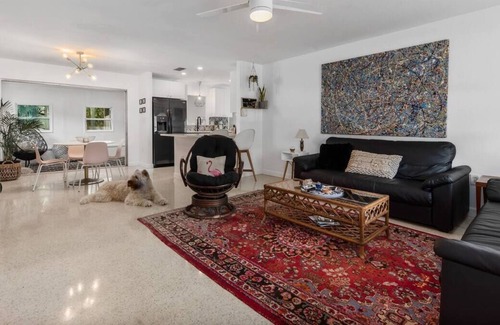 Park East House | Orioles Nest