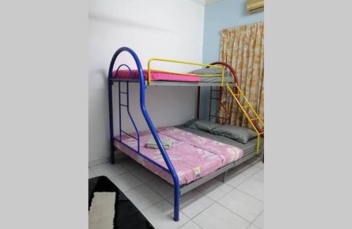 Puchong House | Orked Aeridina Homestay Puchong