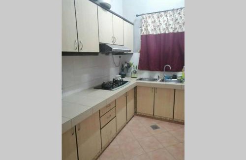 Puchong House | Orked Aeridina Homestay Puchong