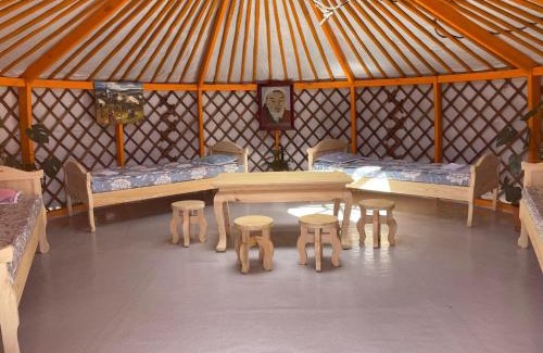 Kharkhorin Hotel | Orkhon Ger Motel