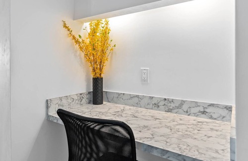 Oak Ridge Apartment | Orlando Ambiance Resort Style Oasis