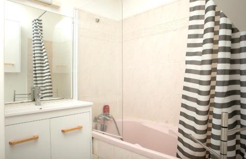 Route de Sainte-Luce Apartment | Orphee Superbe T2 calme et paisible