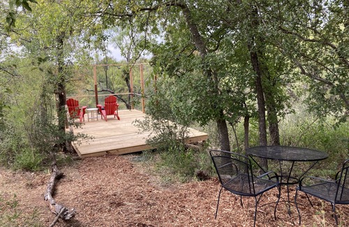 Marble Falls RV Rental | Orrasis, "Me Time" tent, MEANDER