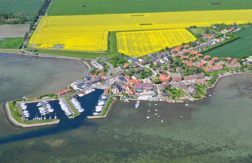 Lemkenhafen Apartment | Ort Lemkenhafen Sundbrise