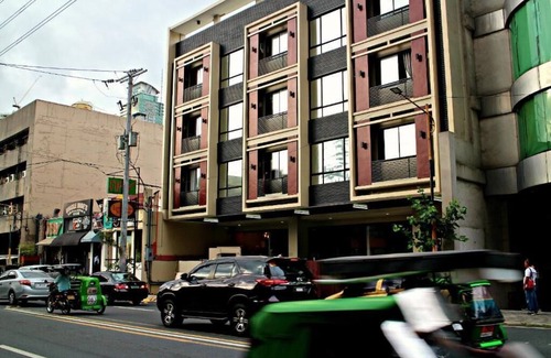 Kapitolyo House | Ortigas Budget Hotel