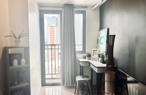 Highway Hills Condo | Ortigas Business District Residences