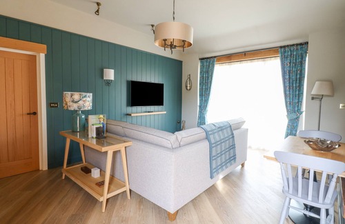 Appleby-in-Westmorland Cottage | ORTON COTTAGE, pet friendly, with a garden in Appleby-In-Westmorland