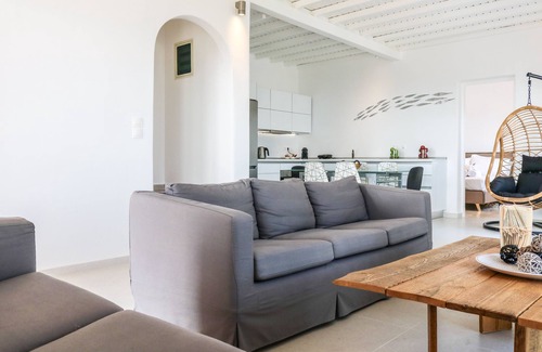 Kalafatis Villa | Ortus White Mykonian Luxury Villa