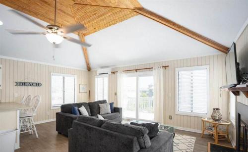 Ocean Sands House | OS746A-Sunshine and Whiskey