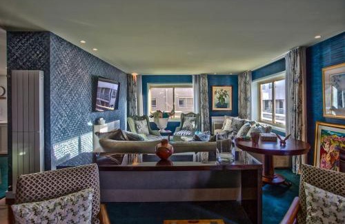 Vila do Conde Apartment | Oscar Chalupsky Apartment