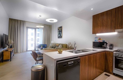Jumeira 1 Apartment | OSKENA Vacation Homes - La Mer Jumeriah