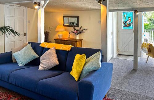 Shrawley House | Osokozy Cottage