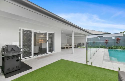 Banksia Beach House | OSPREY ISLAND RETREAT