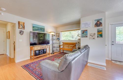 Gateway House | Osprey Nest Explore Alaska From Woodsy Palmer Gem