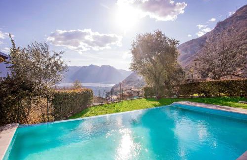 Tremezzina House | Ossuccio Grande C home with pool sleeps 12 by Italian Apartments