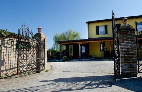 Godo House | Osteria e Locanda Del Viaggiatore
