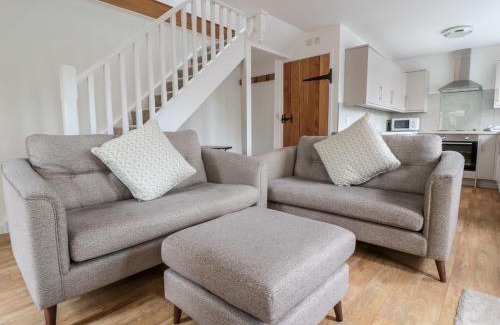 Mitcheldean House | Ostlers