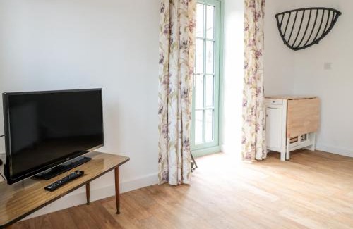 Mitcheldean House | Ostlers