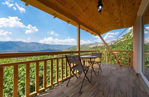 Danilovgrad Municipality Apartment | Ostrog Retreat