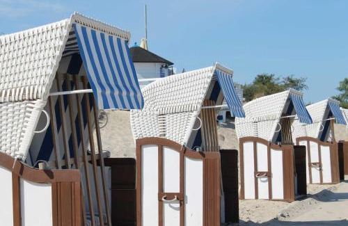 Wichmannsdorf Apartment | Ostsee Landhaus am Schlosspark OFC